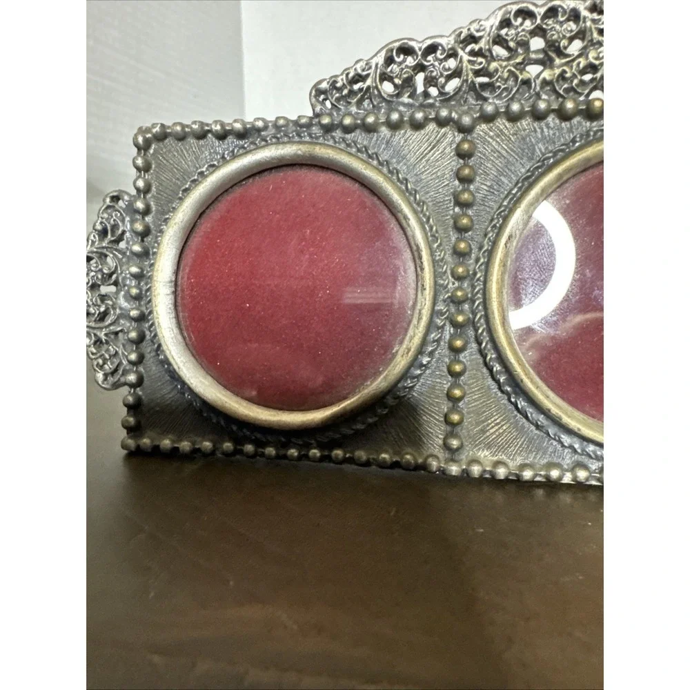 Vtg PEWTER Mini Silver Oval Ornate Floral Design Triple Photo Picture Frame 2